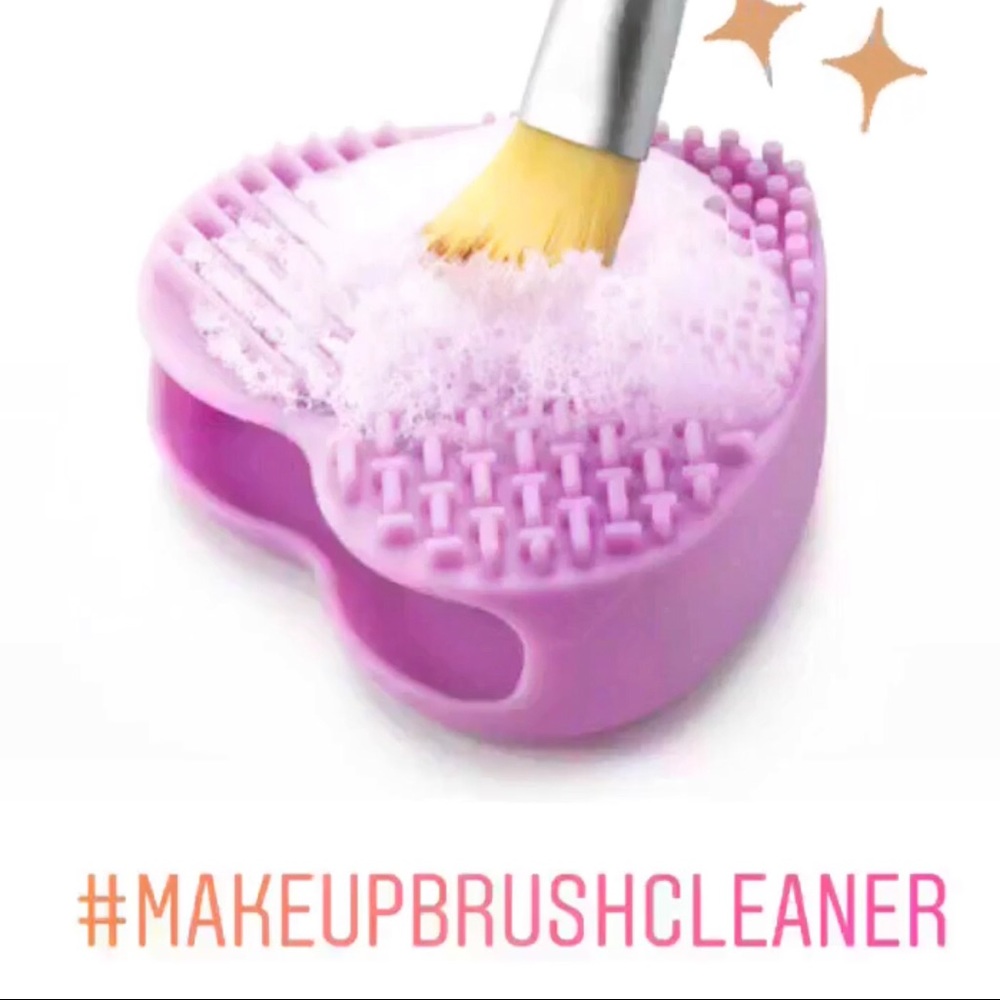 Makeup Brush cleaner